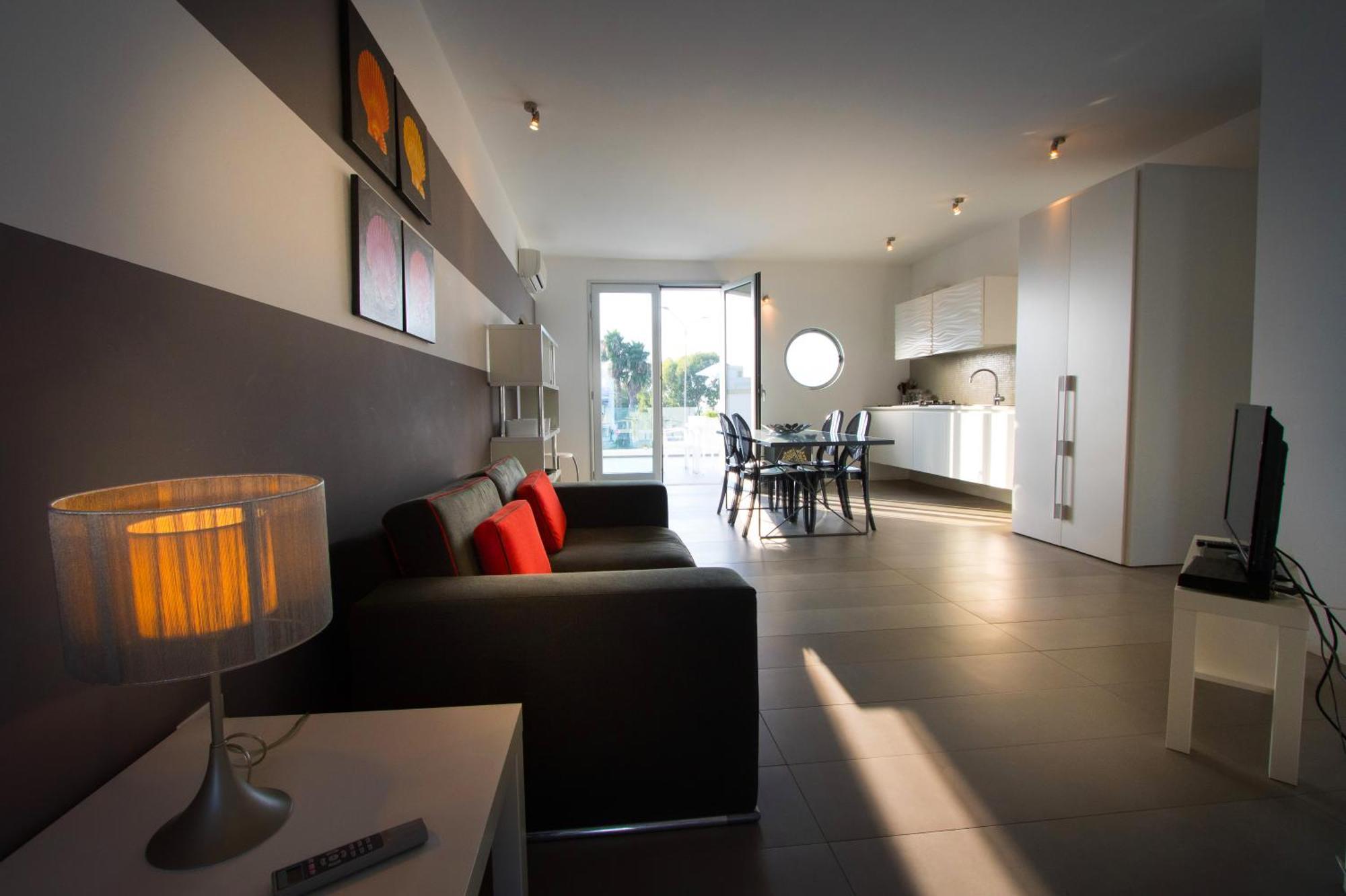 Apartment Case Di